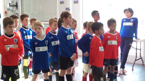 L'école de foot de l'Académie soutenue par le Crédit Agricole