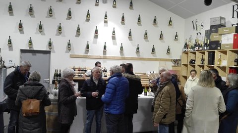 L'Académie en visite à la Cave de Moulins